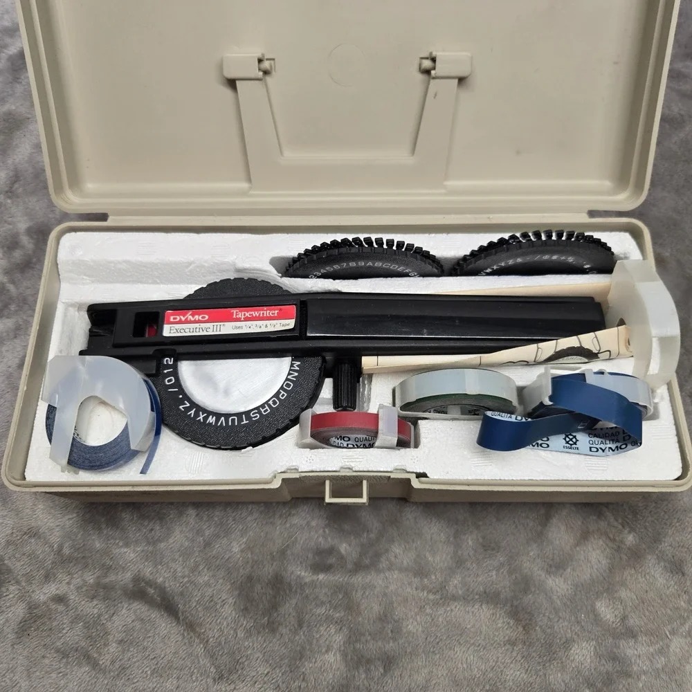Vintage Dymo Executive III 1575 Tape writer Label Maker Kit with Case